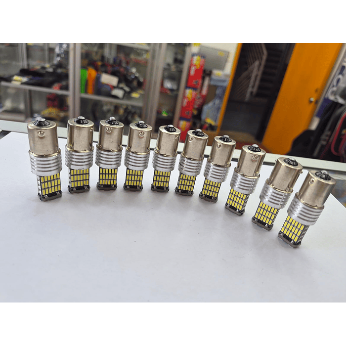 💥Oferta Liquidación💥 X10 ampolletas Led para reversa de autos 1 contacto 12v 1020 lumenes color Blanco Frio 7