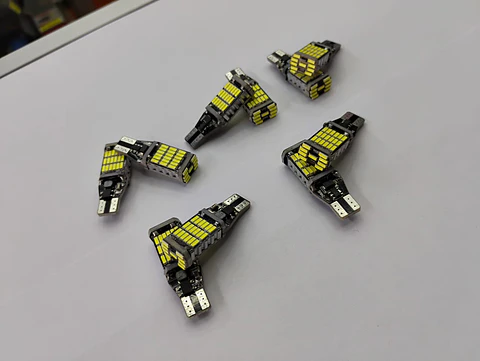 X10 Ampolletas LED T15 / W16W Canbus
