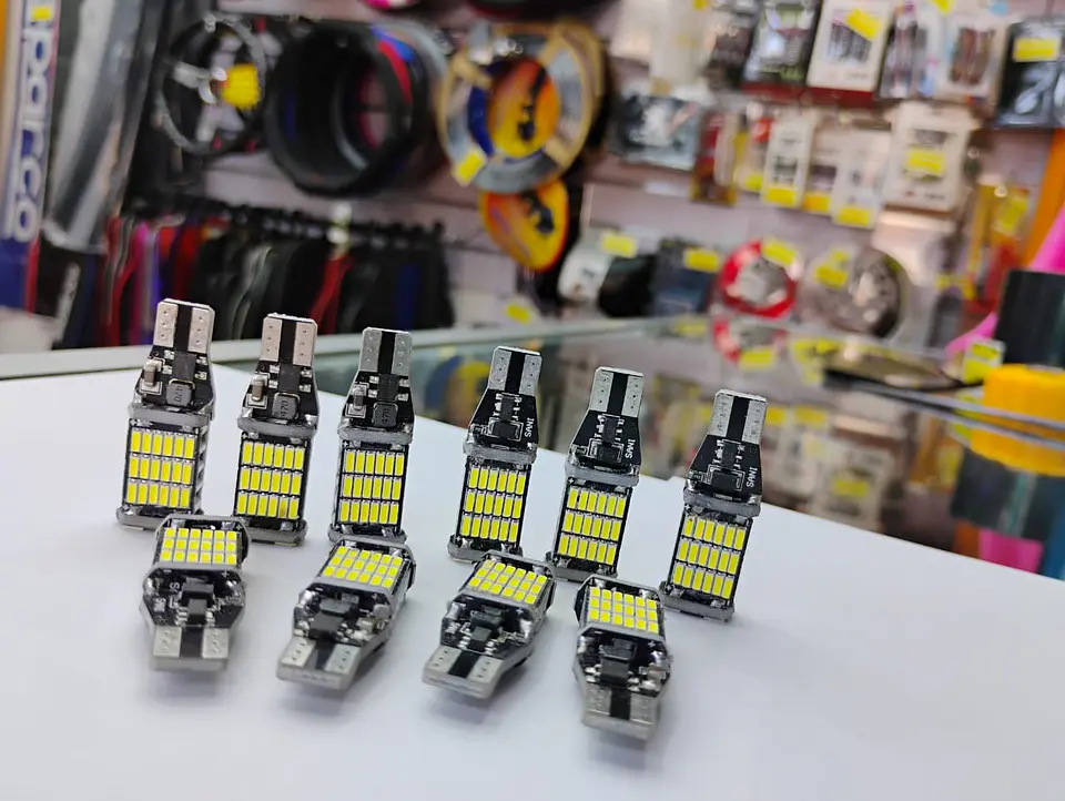 X10 Ampolletas LED T15 / W16W Canbus 12