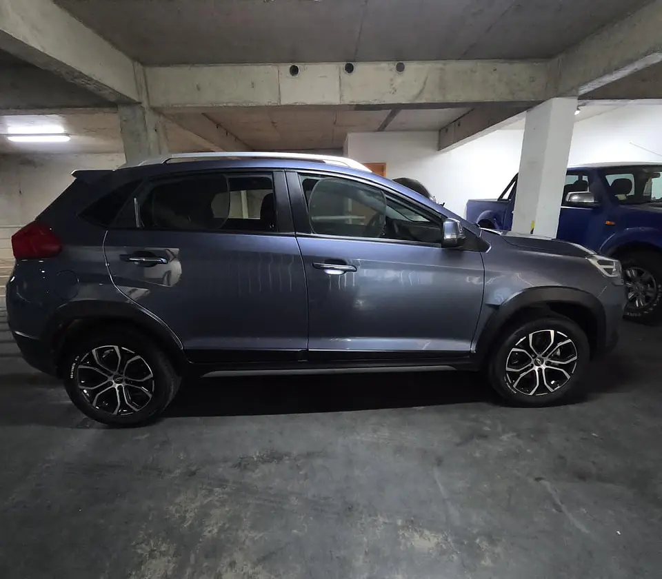 Bota aguas - 2mm Negro Brillante - Chery tiggo 2, 2 pro, 2 pro Max 6