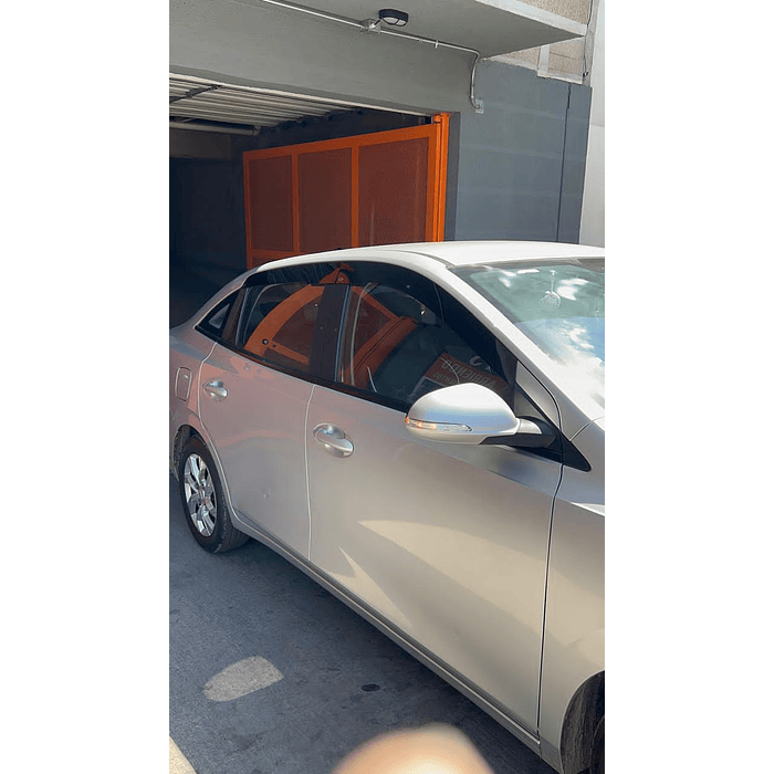 🚘✨ ¡Bota Aguas de Acrílico 2mm plano Negro Brillante a Medida para auto Sail 2022 a 2026 5