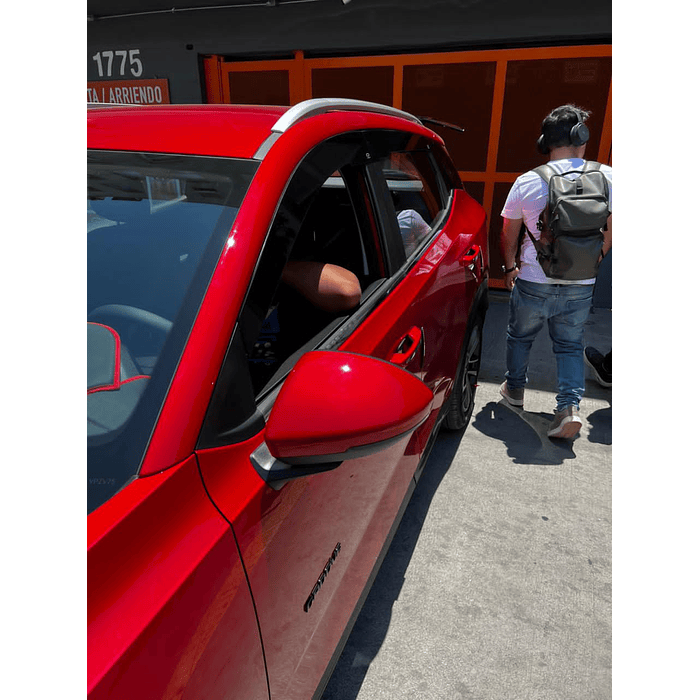 🚘✨ ¡Bota Aguas de Acrílico 2mm plano Negro Brillante a Medida para auto Chevrolet Groove 2021 a 2026 9