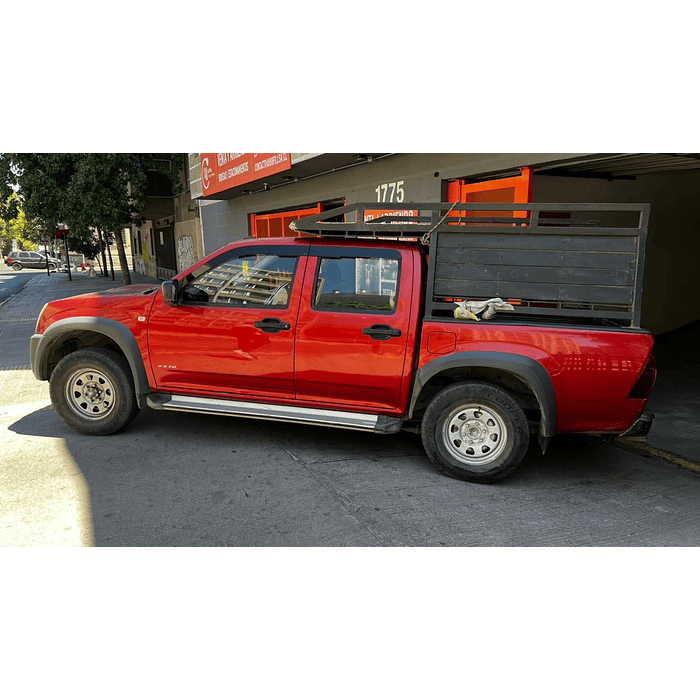 🚘✨ ¡Bota Aguas de Acrílico 2mm plano Negro Brillante a Medida para auto Chevrolet D-max del 2020 al 2025 6