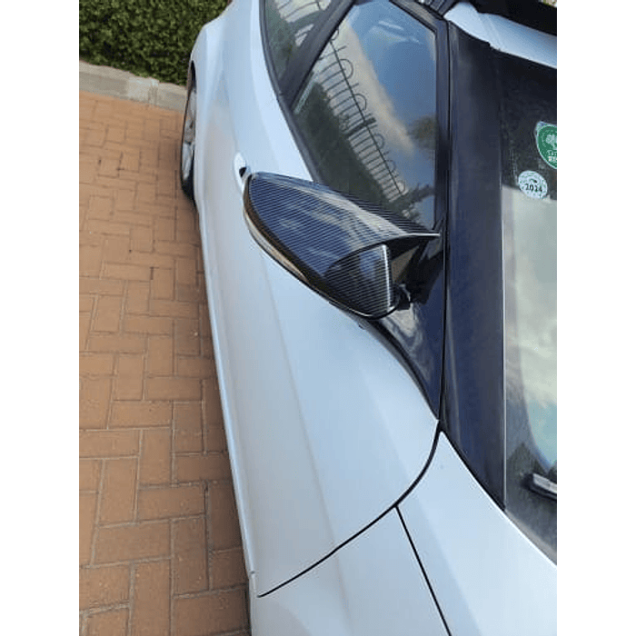 🚗💯Oferta especial 🌟  Tapas Espejos Carbono para Hyundai Elantra 2017-18 / Accent 2018-23  I30 2017 a 2023 con luz  Intermitente 10