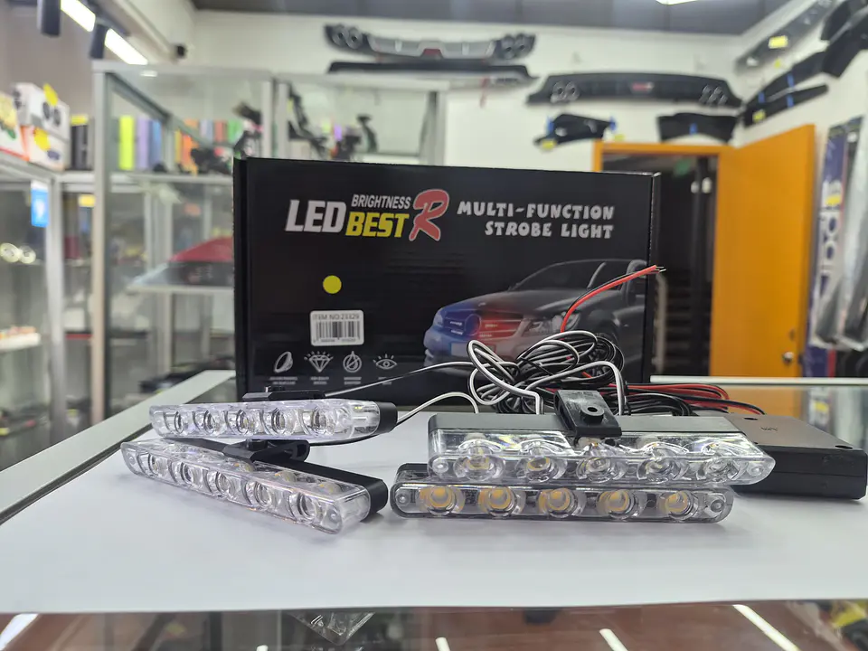 Kit de 4 luces para rejilla estrobo LED 12V amarillo ámbar 10