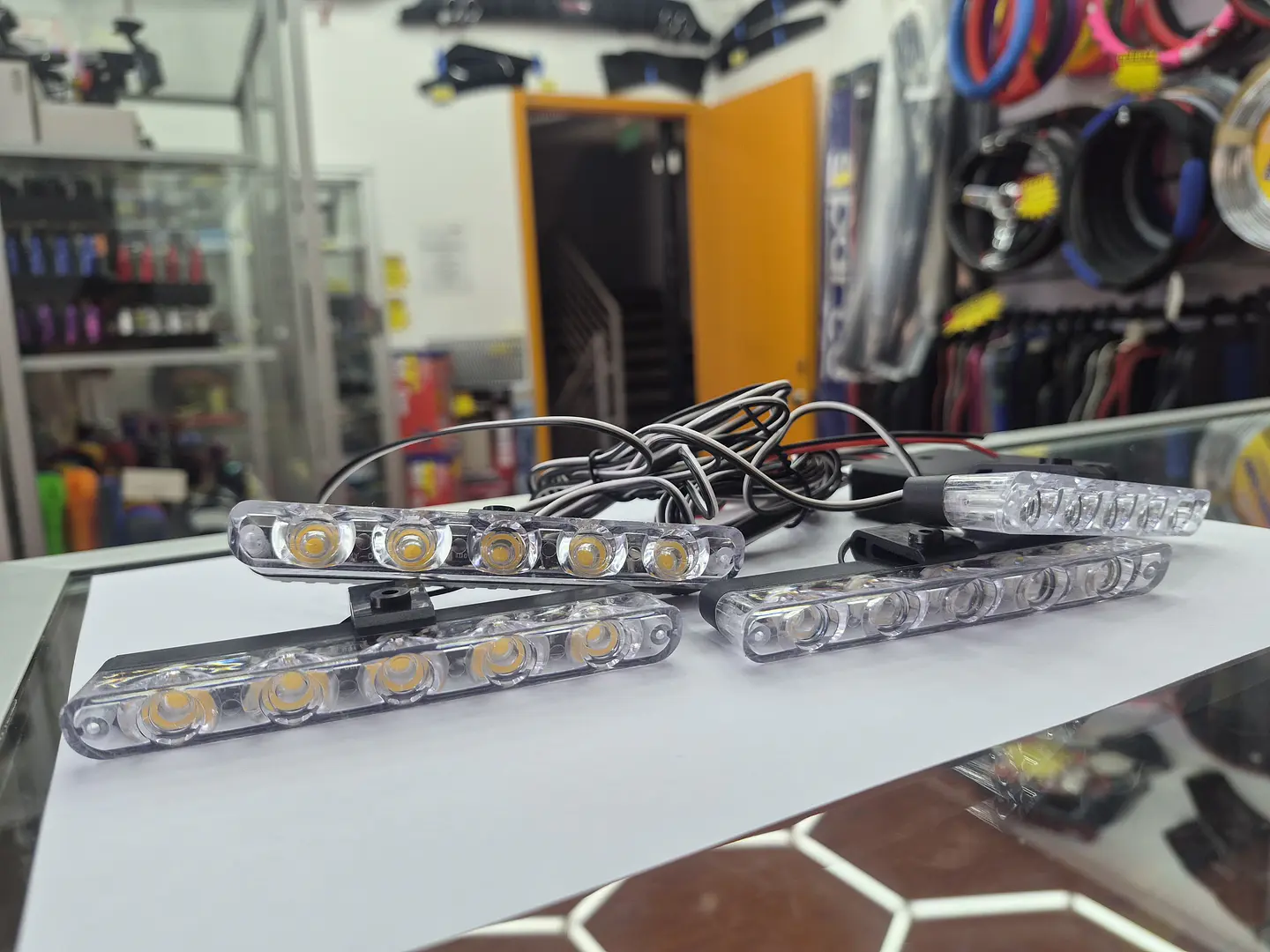 Kit de 4 luces para rejilla estrobo LED 12V amarillo ámbar 11