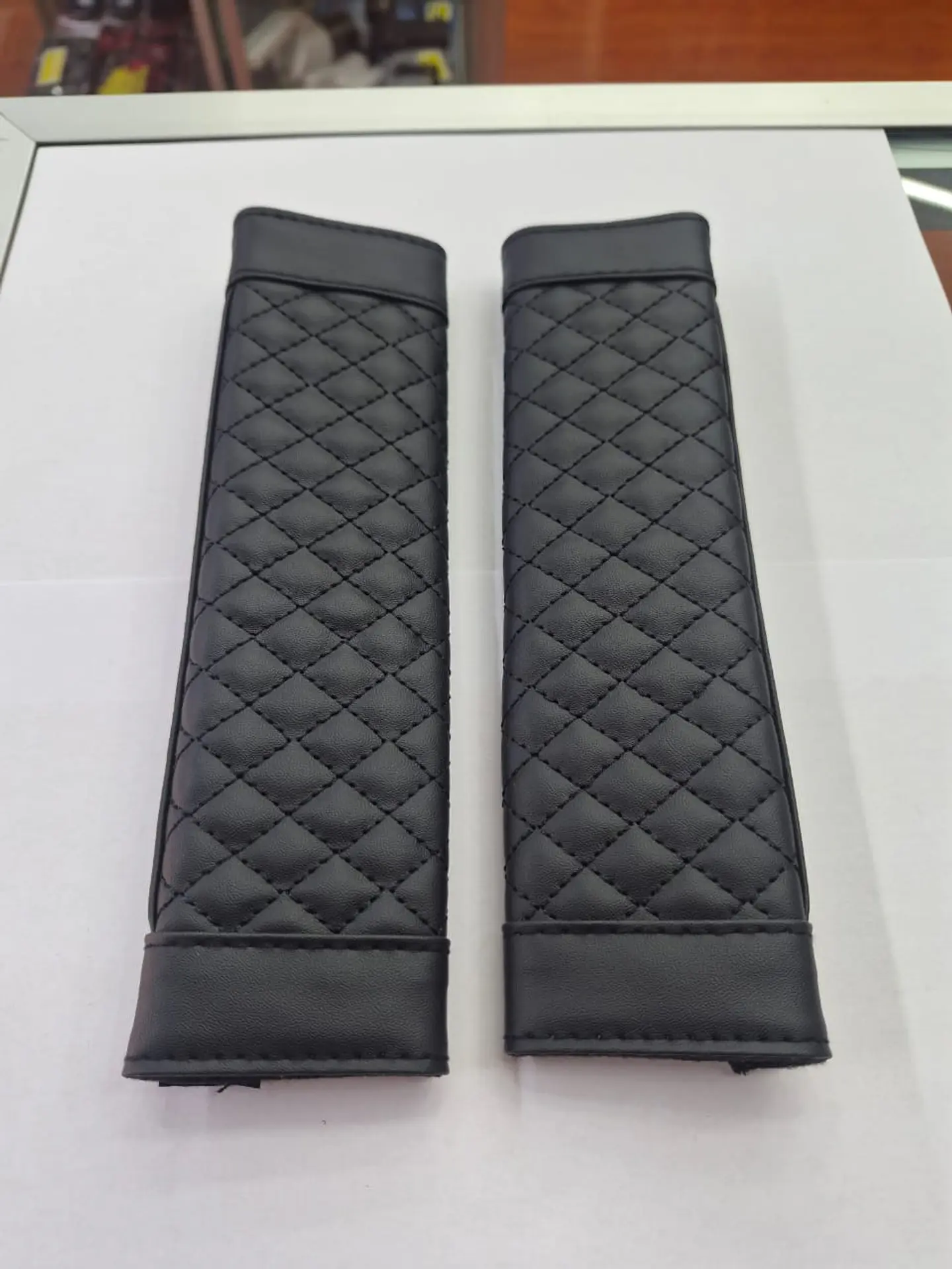 Liquidación x2 cubre cinturón de seguridad negro diseño hilo negro 4