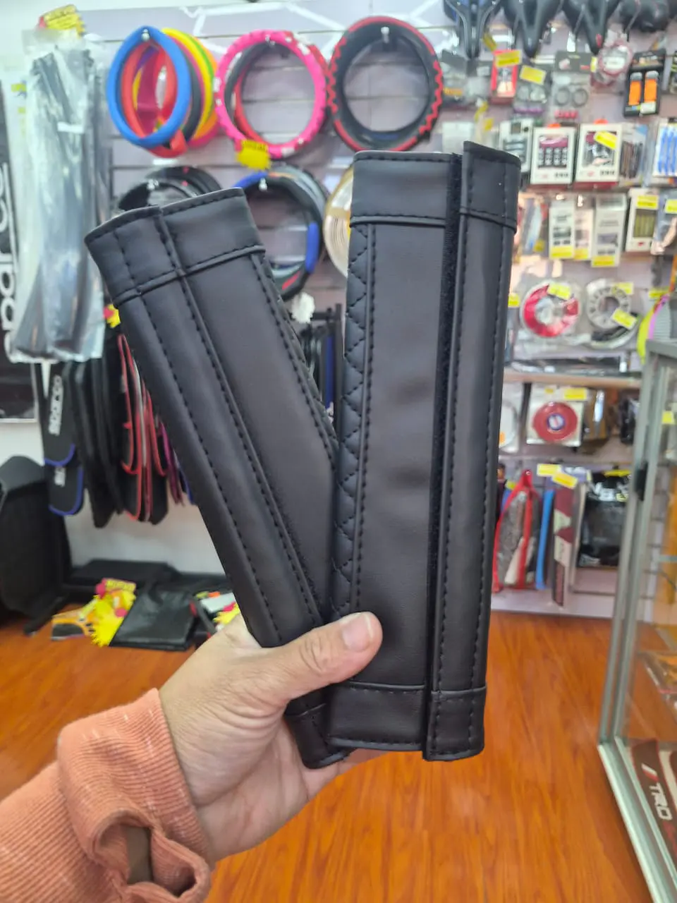 Liquidación x2 cubre cinturón de seguridad negro diseño hilo negro 7