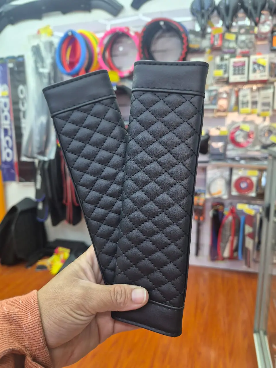 Liquidación x2 cubre cinturón de seguridad negro diseño hilo negro 13