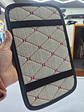 Funda para apoyabrazos auto eco cuero universal hilo rojo - Miniatura 12