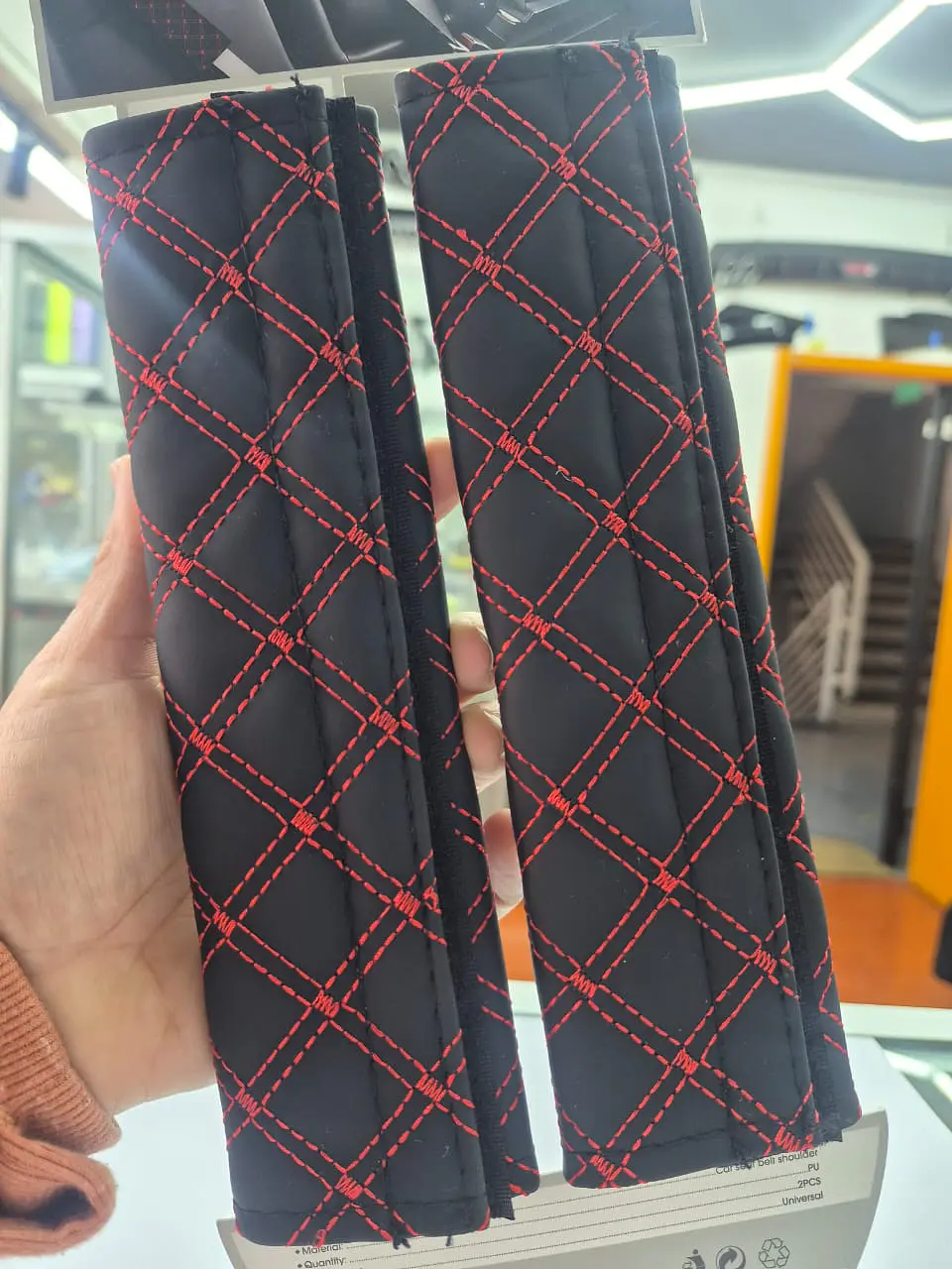 Liquidación x2 cubre cinturón de seguridad negro diseño hilo rojo 4