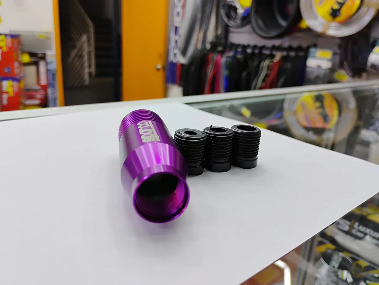 Pomo Perilla de cambio universal metalico 8.5cm Sparco Morado/purpura 4