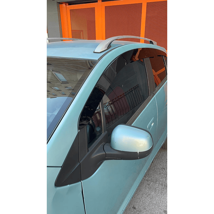 Bota Aguas de Acrílico 2mm plano Negro Brillante a Medida para Chervrolet Spark GT 2010 a 2016 2