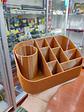 Organizador de escritorio o maquillaje con un acanalado moderno - thumbnail 1