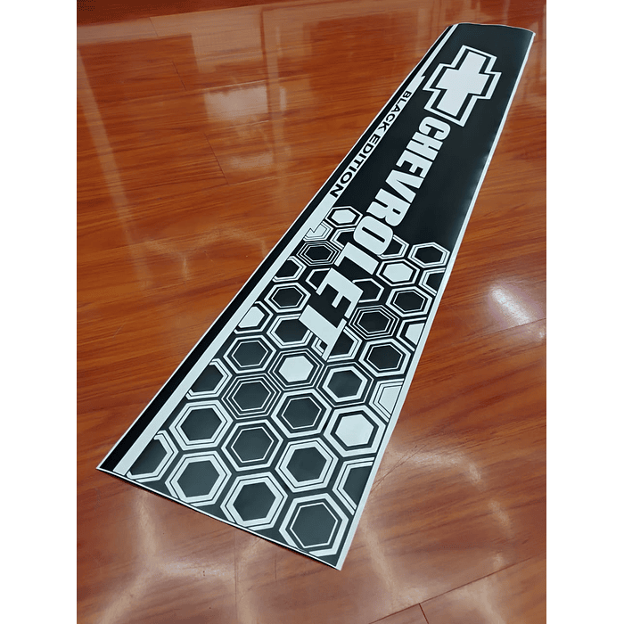  Stickers, estiquetas, Pegatina para parabrisas delantero de autos, pegatina con logotipo de Chevrolet color disponible: Negro medidas 130 x 20cm  3