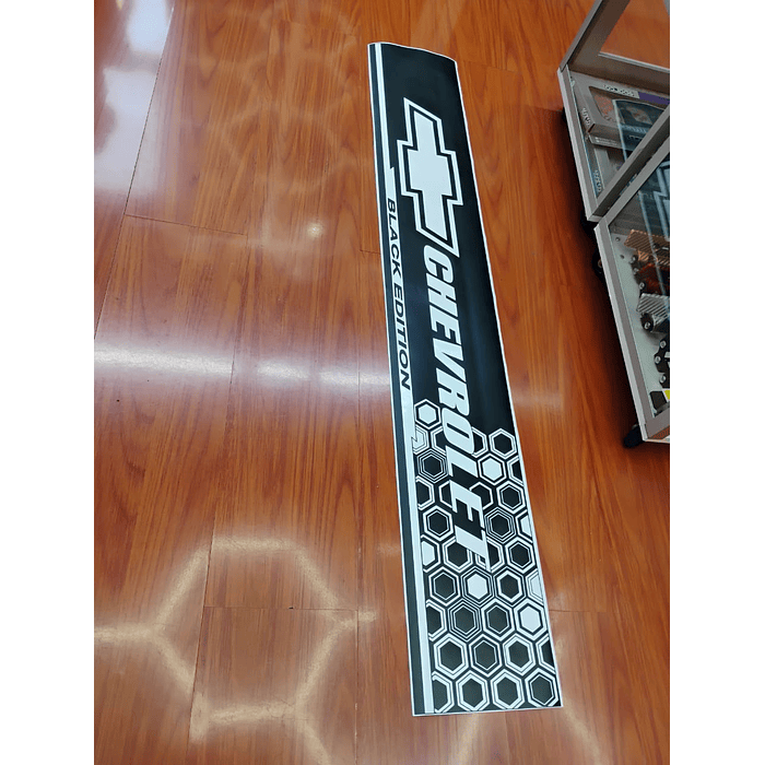  Stickers, estiquetas, Pegatina para parabrisas delantero de autos, pegatina con logotipo de Chevrolet color disponible: Negro medidas 130 x 20cm  5