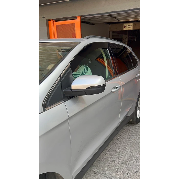 Bota Aguas de Acrílico 2mm plano Negro Brillante a Medida para Ford edge 2015 a 2019  4