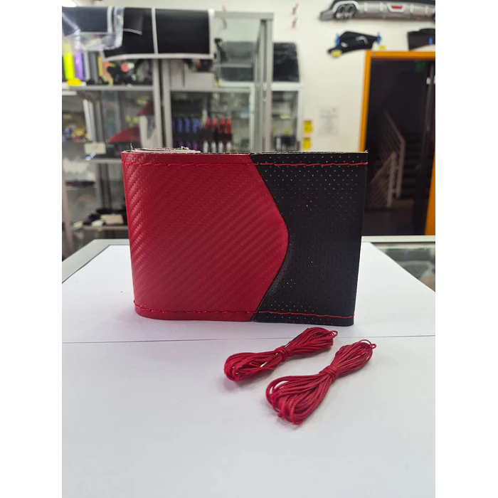 Funda Protectora para Volante diseño carbono rojo con negro hilo rojo 7