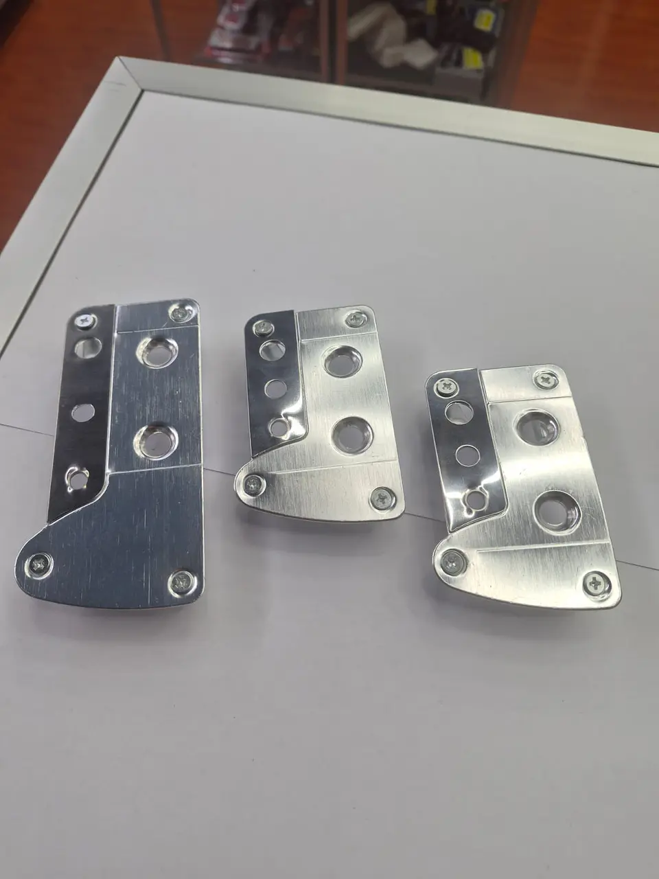 Set Cubre Pedales Deportivo 3 Piezas todo cromado 2