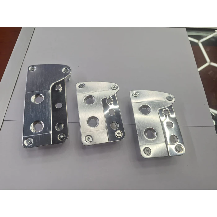 Set Cubre Pedales Deportivo 3 Piezas todo cromado 7