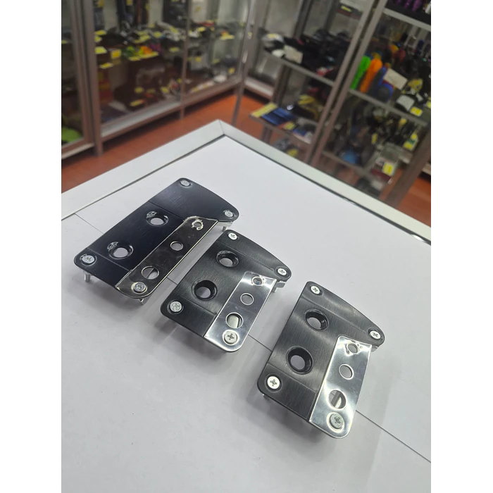 Set Cubre Pedales Deportivo 3 Piezas negro con cromado  6