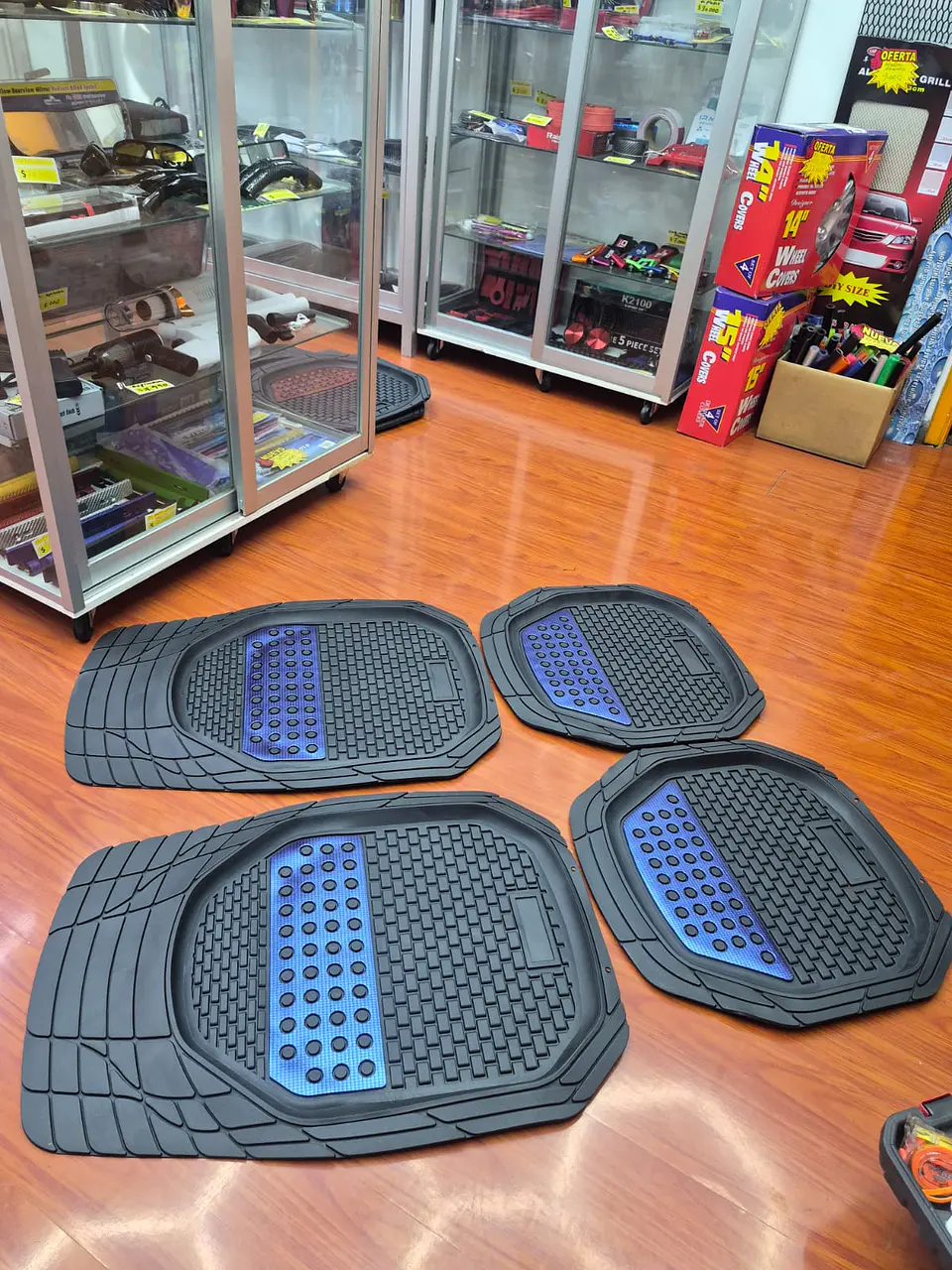 Set de alfombras pisos tapetes tipo bandeja negro con azul 6