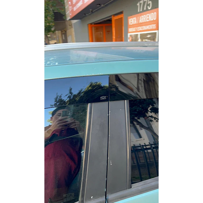 Bota Aguas de Acrílico 2mm plano Negro Brillante a Medida para Chervrolet Spark GT 2010 a 2016 2