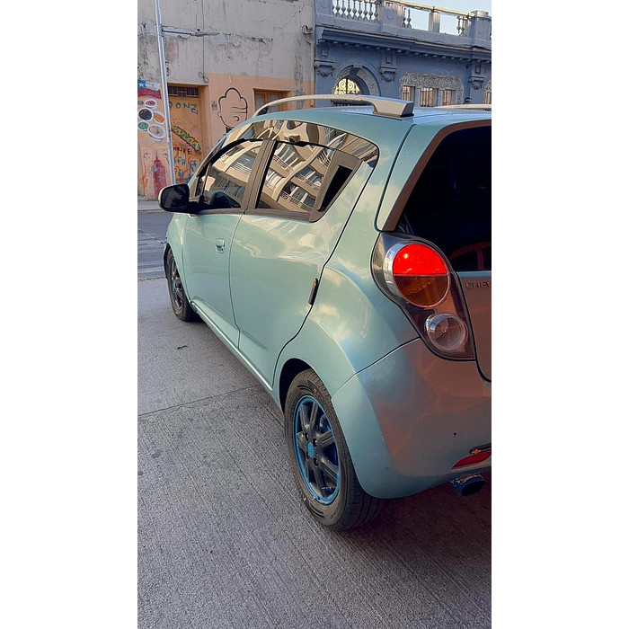 Bota Aguas de Acrílico 2mm plano Negro Brillante a Medida para Chervrolet Spark GT 2010 a 2016 8