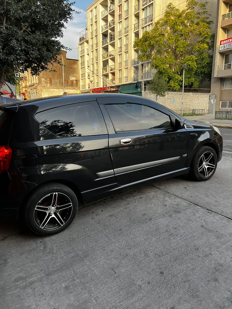 Bota Aguas Acrílico 2mm Negro, 2pzs - Aveo LS Hatchback 2008-11 5