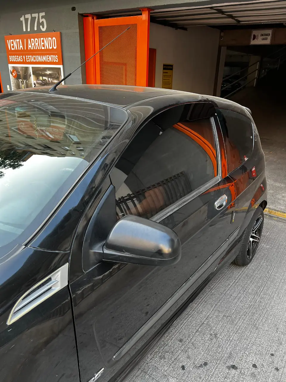 Bota Aguas Acrílico 2mm Negro, 2pzs - Aveo LS Hatchback 2008-11 9