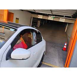 Bota Aguas de Acrílico 2mm plano Negro Brillante a Medida para Suzuki dzire del 2017 al 2023