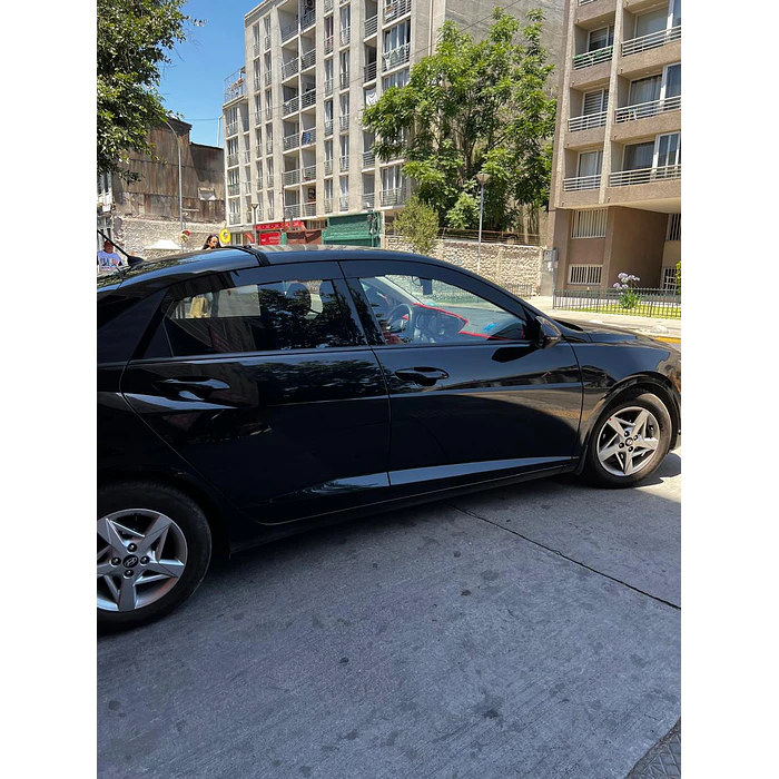 ¡Bota Aguas de Acrílico 2mm plano Negro Brillante a Medida para Hyundai accent 2021 a 2023  10