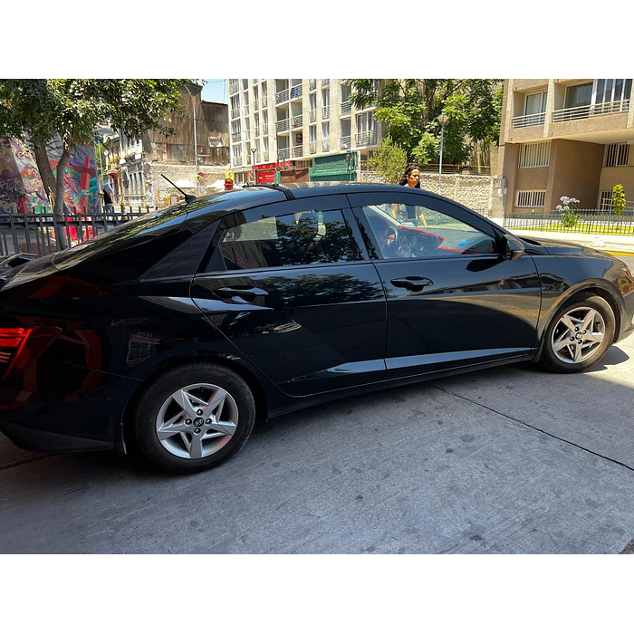 ¡Bota Aguas de Acrílico 2mm plano Negro Brillante a Medida para Hyundai accent 2021 a 2023  11