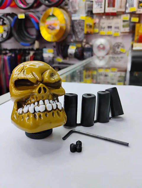 Pomo perilla palanca de cambios tunning diseño Calavera mostaza