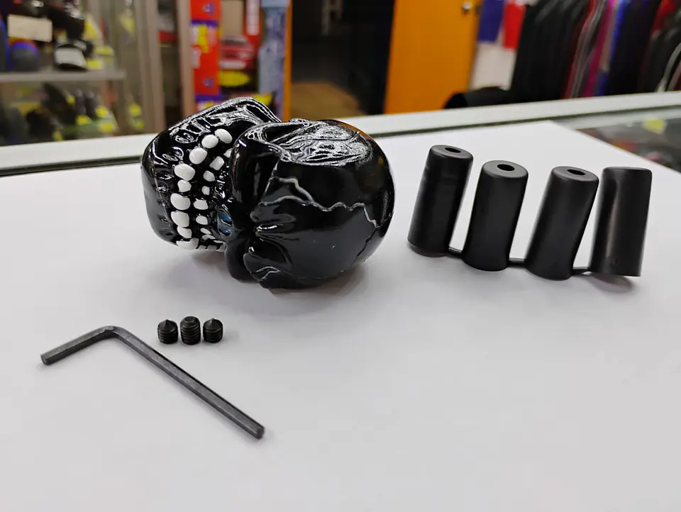 Pomo perilla palanca de cambios tunning diseño Calavera negro 3