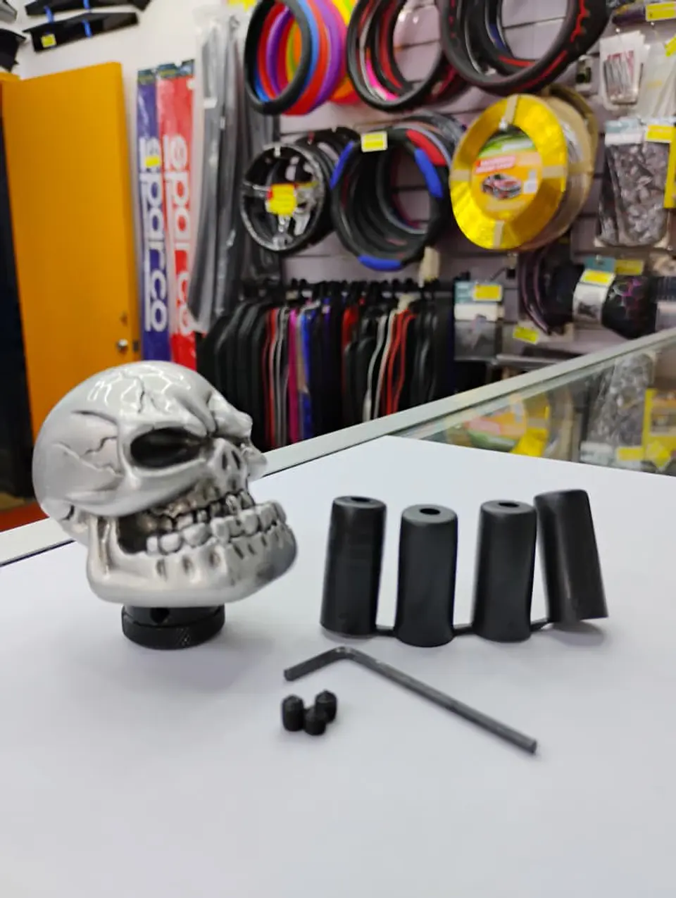 Pomo perilla de cambios tunning diseño Calavera - Plateado 2