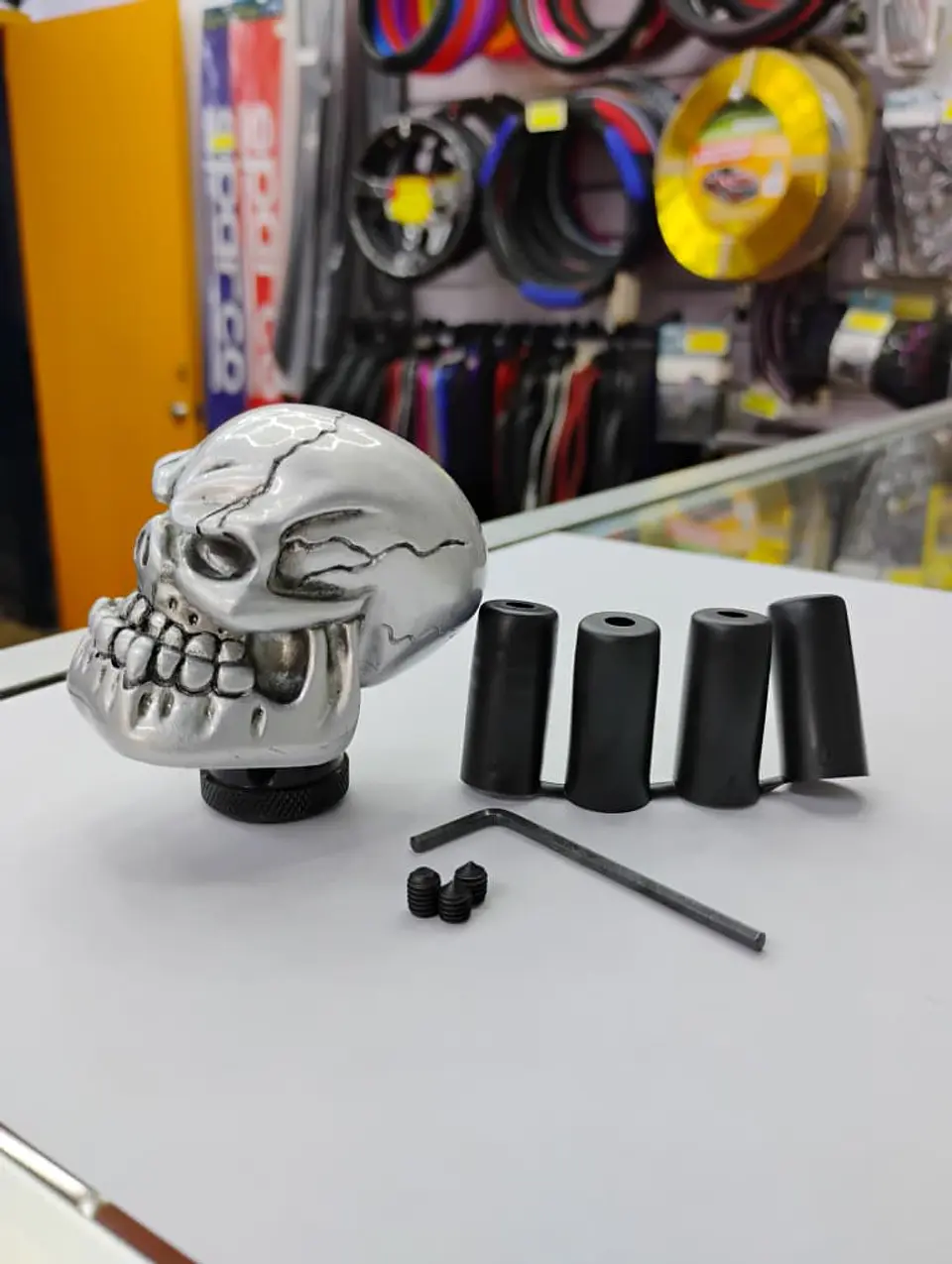 Pomo perilla de cambios tunning diseño Calavera - Plateado 6
