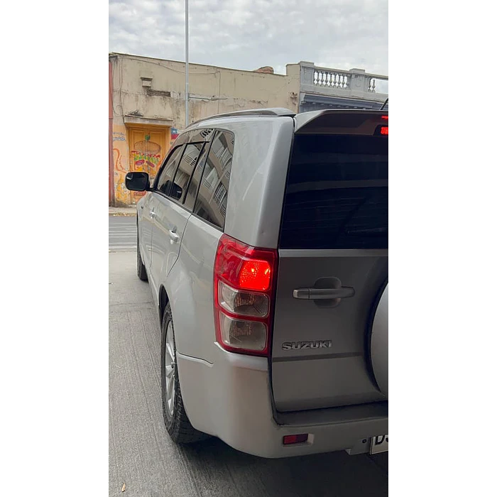  ¡Bota Aguas de Acrílico 2mm plano Negro Brillante a Medida para auto Suzuki grand Vitara y Grand nomade 2005 a 2019  3