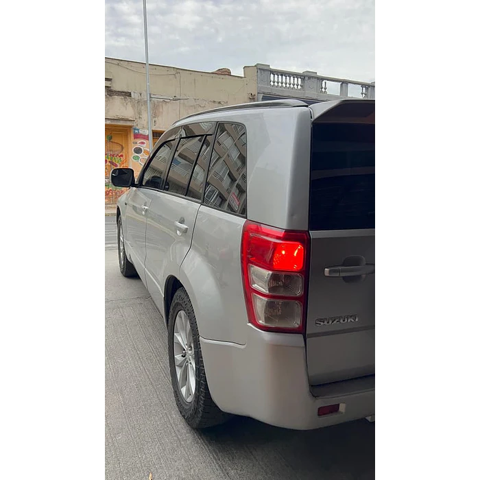  ¡Bota Aguas de Acrílico 2mm plano Negro Brillante a Medida para auto Suzuki grand Vitara y Grand nomade 2005 a 2019  6