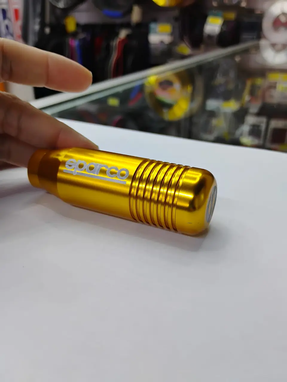 Pomo perilla de cambio metalico 8.5cm Sparco dorado, amarillo 5