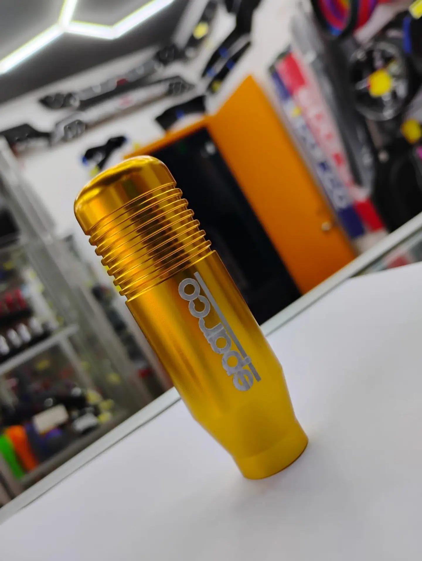 Pomo perilla de cambio metalico 8.5cm Sparco dorado, amarillo 6