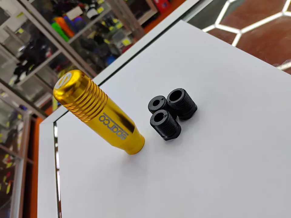 Pomo perilla de cambio metalico 8.5cm Sparco dorado, amarillo 7