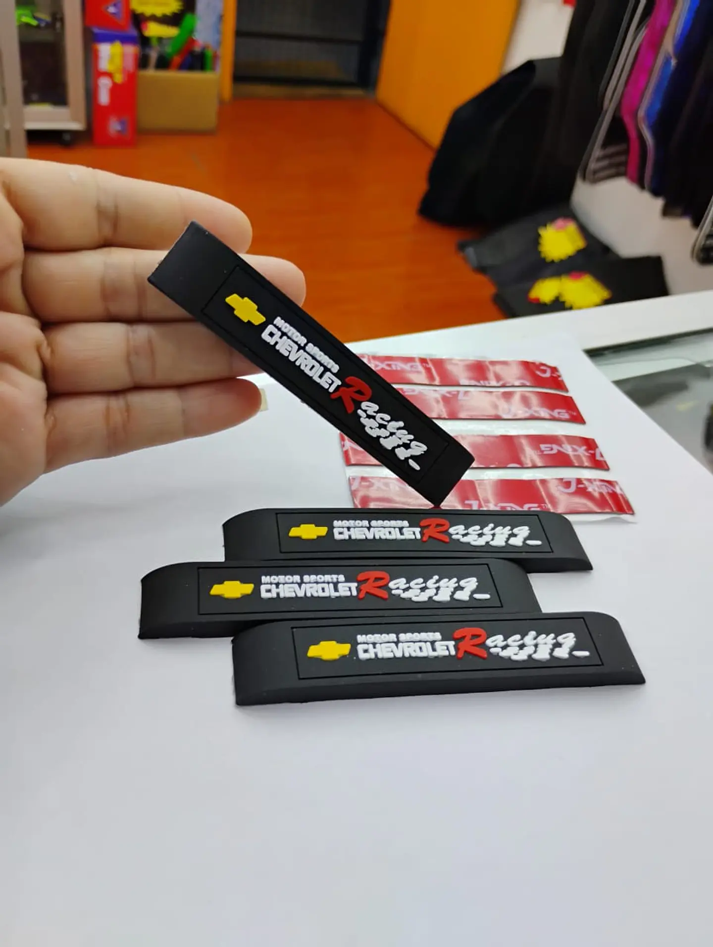 X4 Set tope de puertas goma anticolision Negro Chevrolet 8