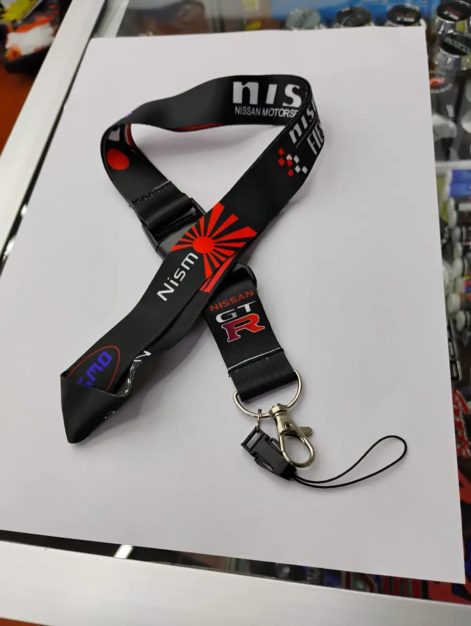 Llavero Lanyard largo colgante tunning porta llaves y credencial nismo 2