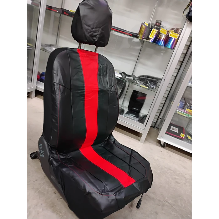 fundas cubre asientos* en ecocuero negro con franja roja 4