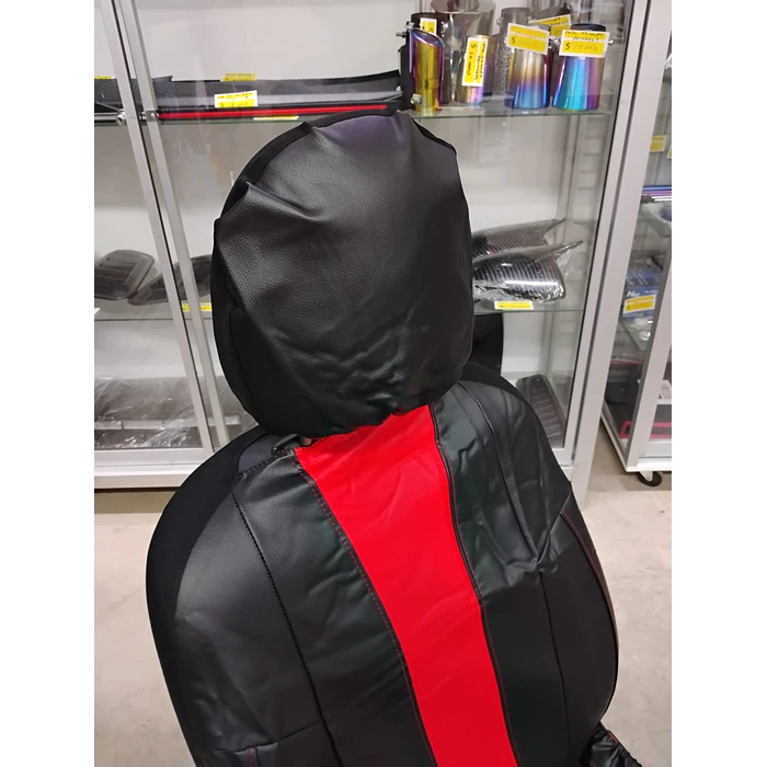 fundas cubre asientos* en ecocuero negro con franja roja 7