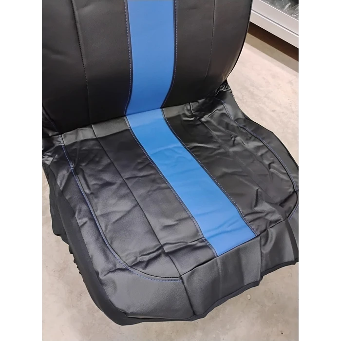 *fundas cubre asientos* en ecocuero negro con franja azul  7
