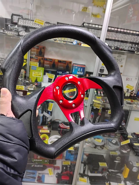 Volante de auto tipo D universal Tunning deportivo Momo centro rojo