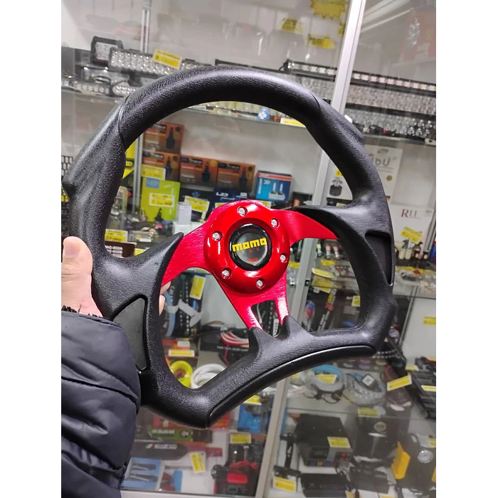 Volante de auto tipo D universal Tunning deportivo Momo centro rojo 1