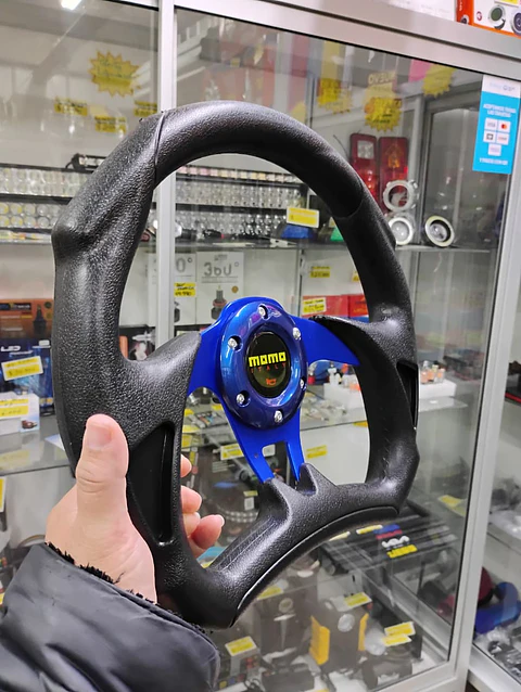 Volante de auto tipo D universal Tunning deportivo momo con botón de bocina centro azul